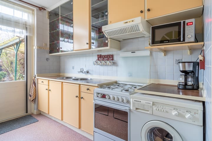 Photo 17 of Epkemastraat 12