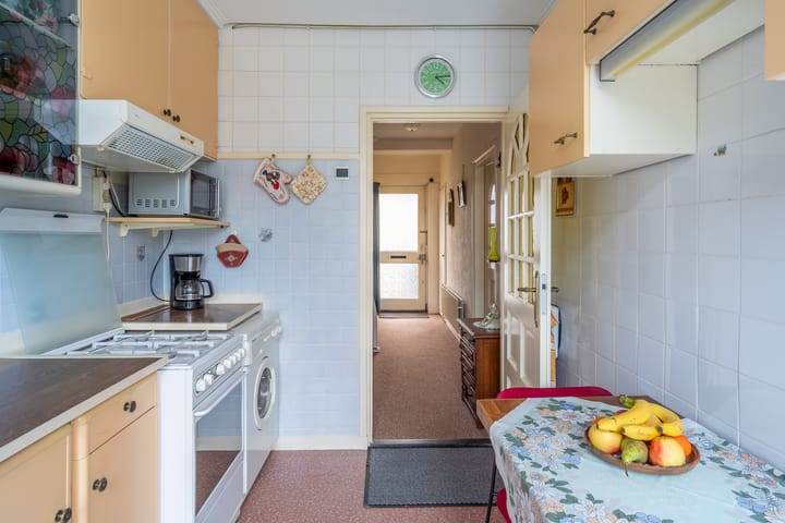 Photo 18 of Epkemastraat 12