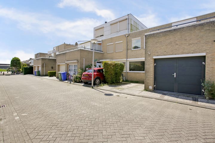 Foto 7 van Lausbergstraat 20