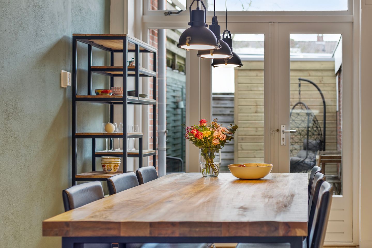 Foto 20 van Van Houtenlaan 10