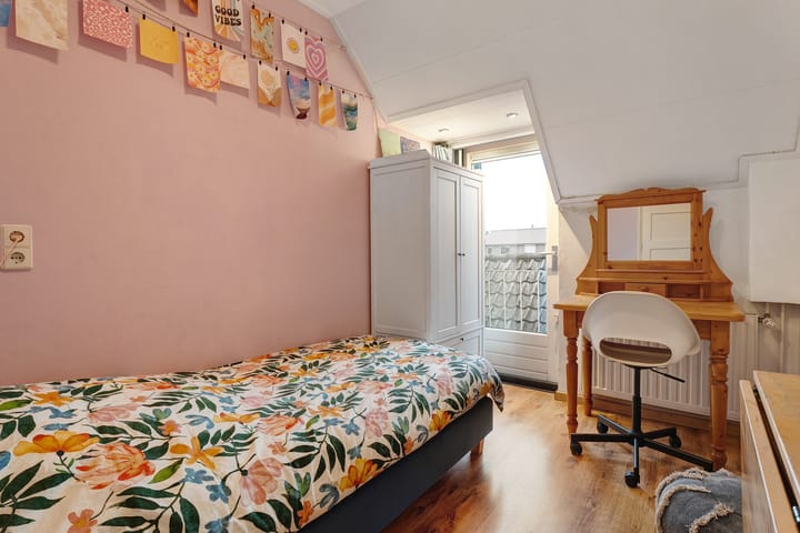 Foto 19 van Burg.Bosch Bruiststraat 35