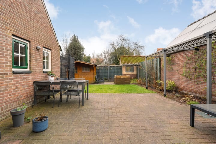 Foto 25 van Burg.Bosch Bruiststraat 35