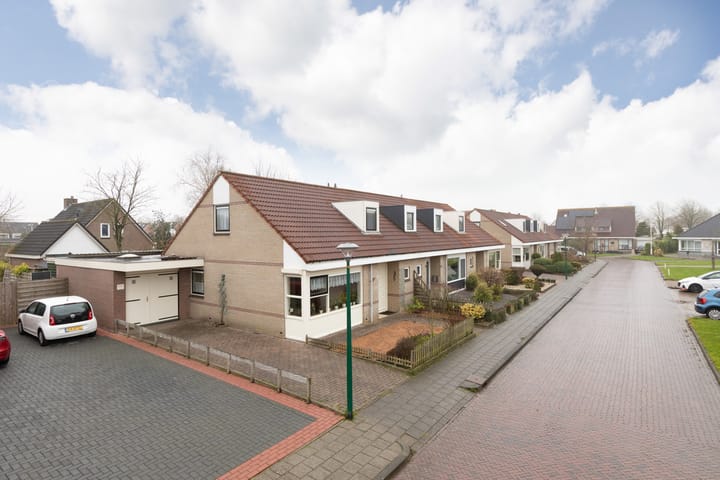 Foto 35 van Willem Santemastrjitte 45