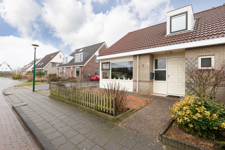 Foto 38 van Willem Santemastrjitte 45