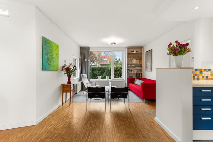 Foto 18 van Doude van Troostwijkstraat 7