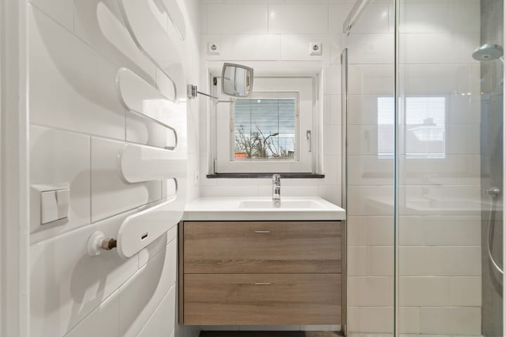 Foto 22 van Doude van Troostwijkstraat 7