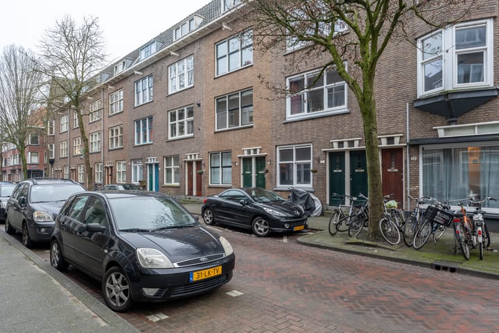 Photo 16 of Heemskerkstraat 17-A01