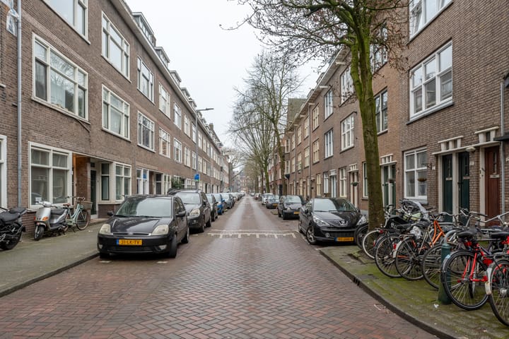 Photo 17 of Heemskerkstraat 17-A01