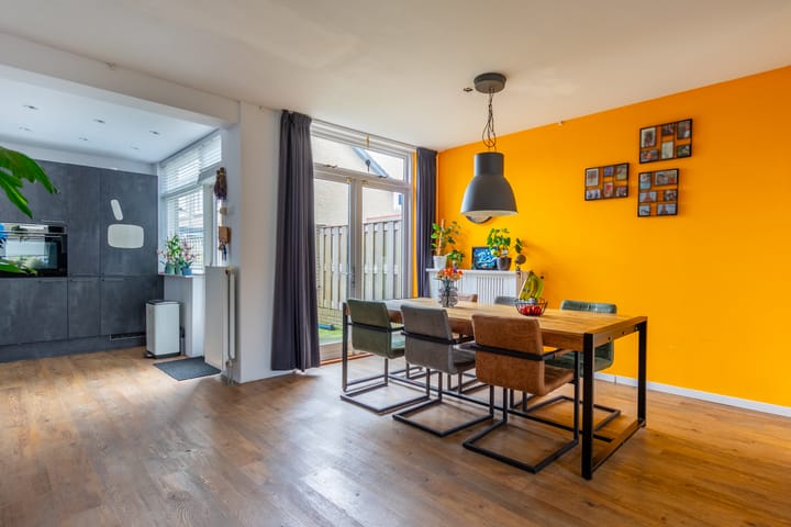 Foto 4 van Baroniestraat 11