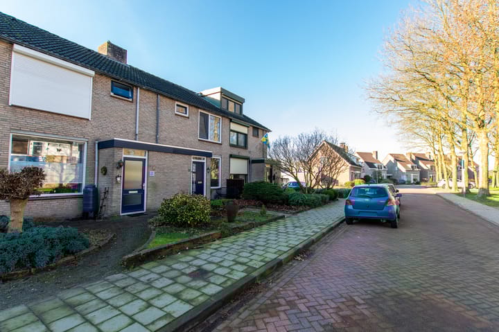 Foto 10 van Baroniestraat 11