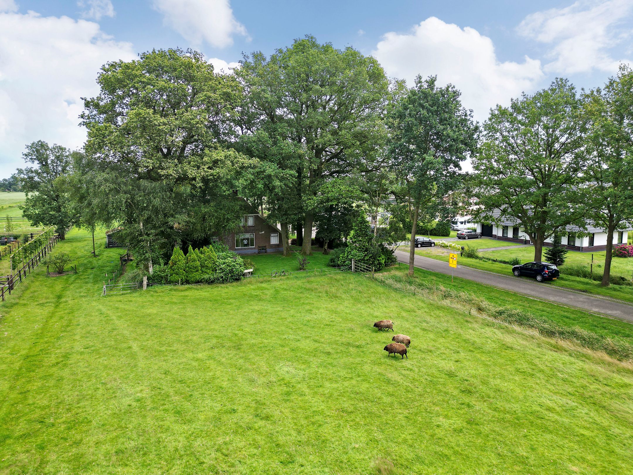 Foto 39 van Hendrikus Zomerweg 1