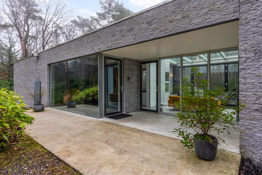 Foto 8 van Lijsterbesweg 3