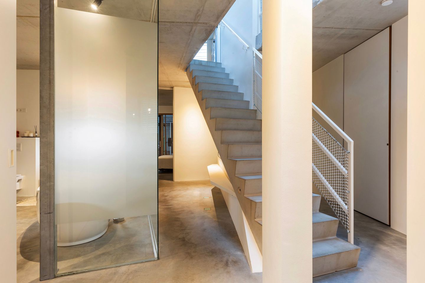 Foto 25 van Lijsterbesweg 3