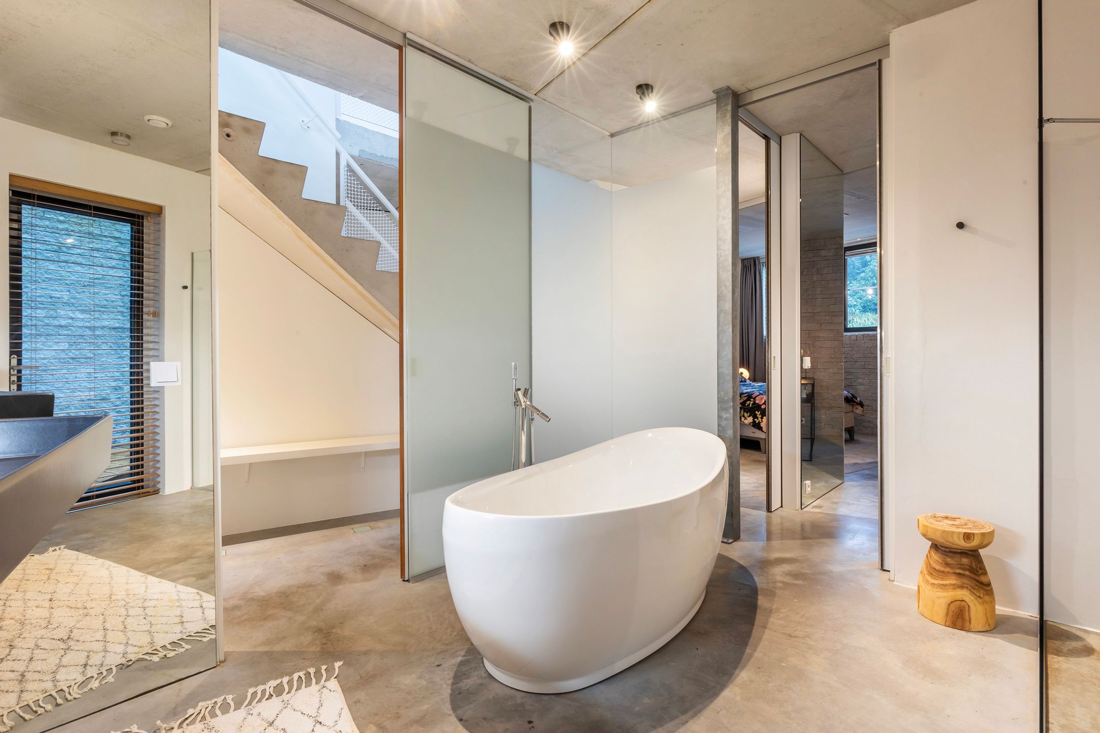 Foto 36 van Lijsterbesweg 3