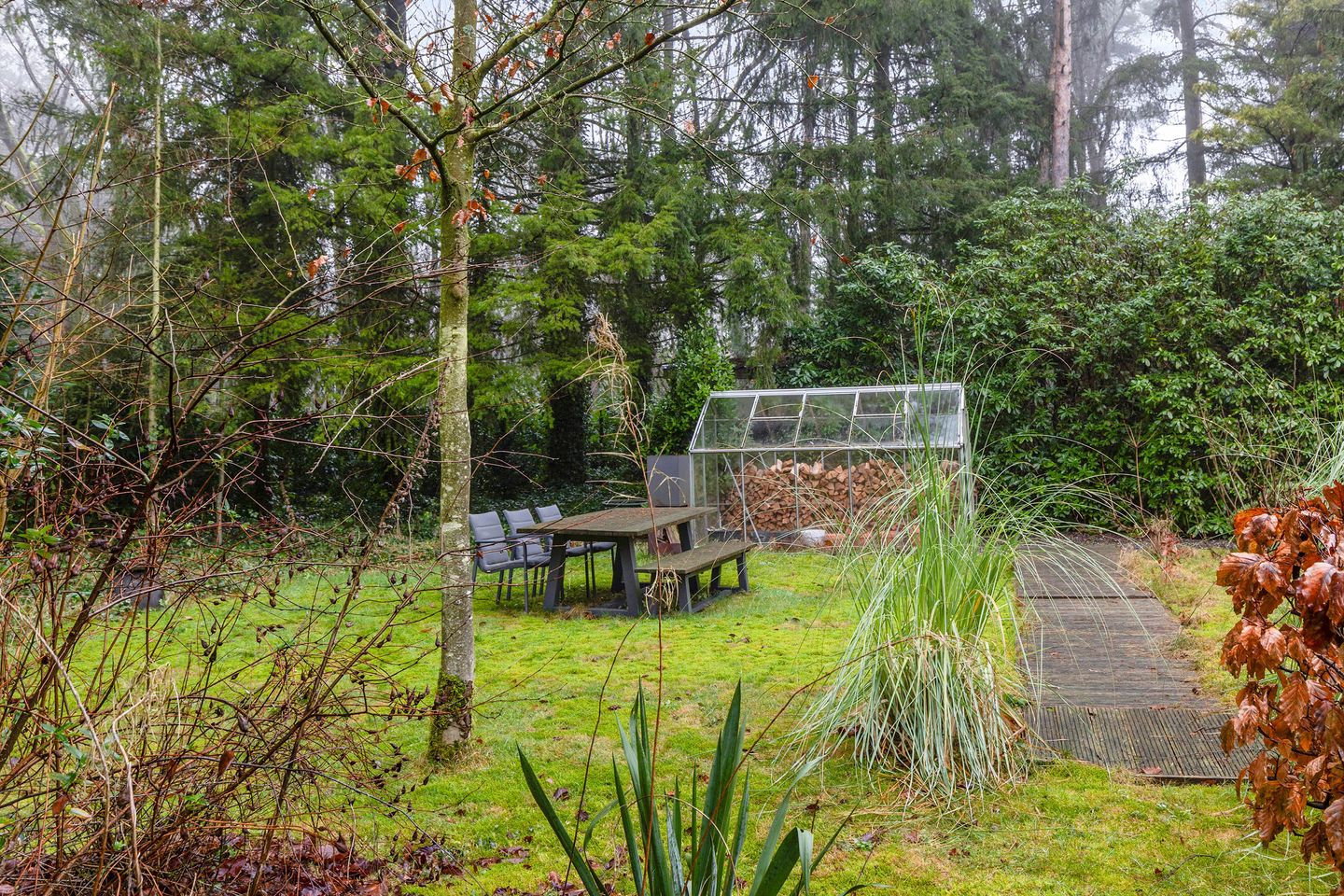 Foto 49 van Lijsterbesweg 3