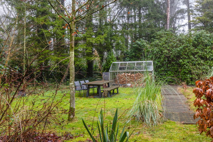 Foto 49 van Lijsterbesweg 3