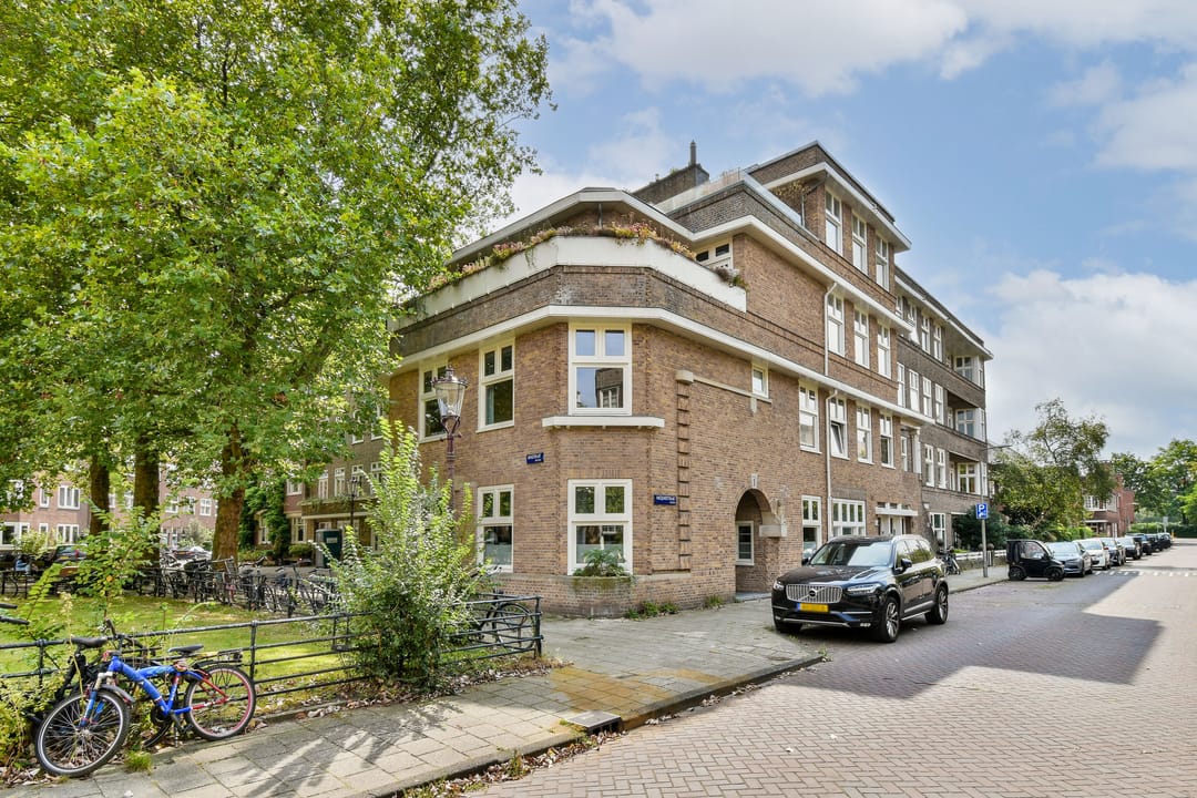 Huis verkocht: Hacquartstraat 1 1071 SE Amsterdam [Funda]