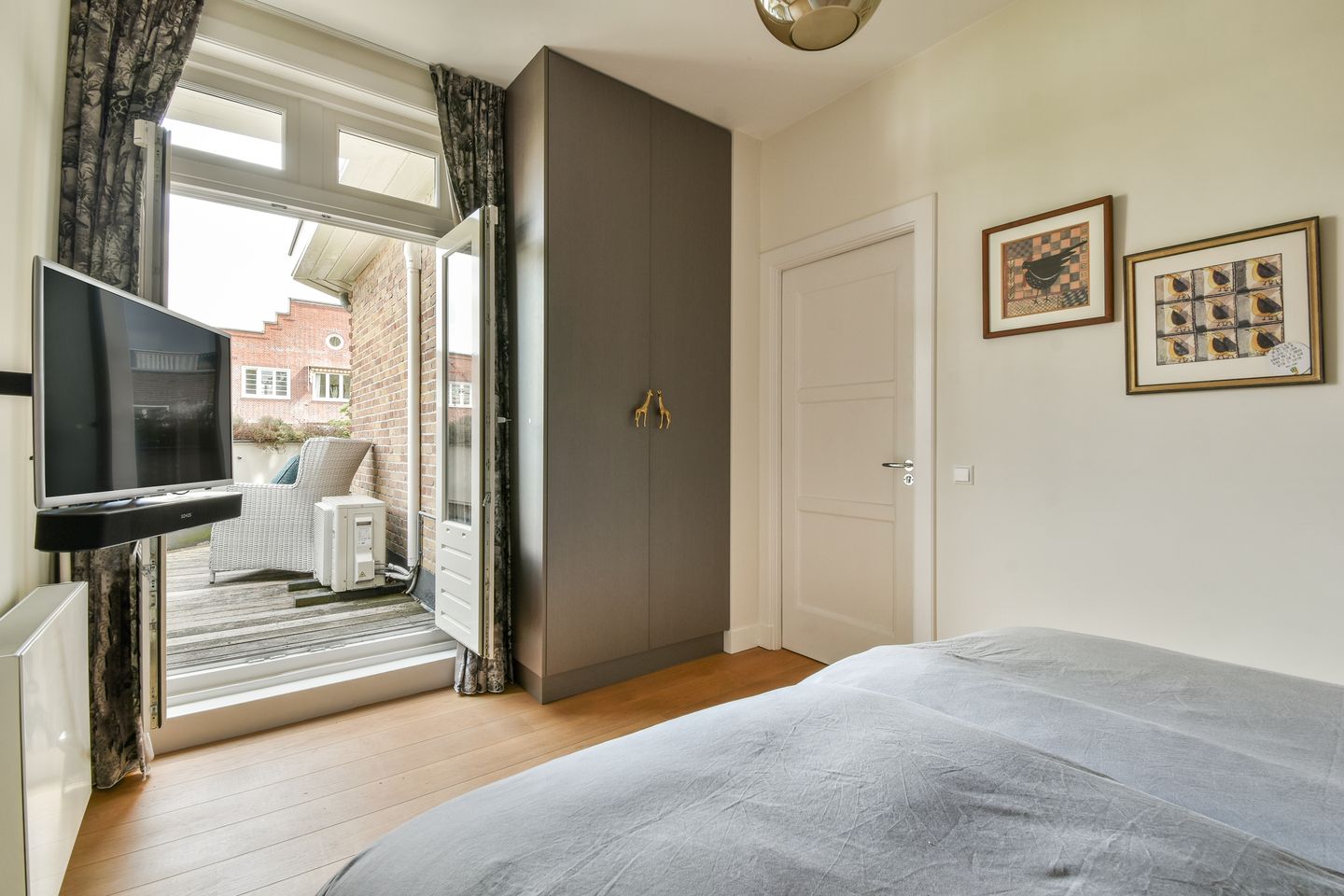 Photo 35 of Hacquartstraat 1