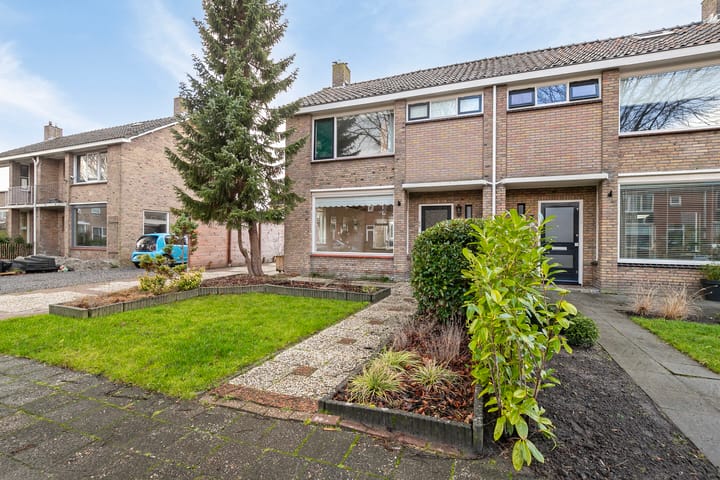 Foto 3 van Professor van Swindenstraat 5