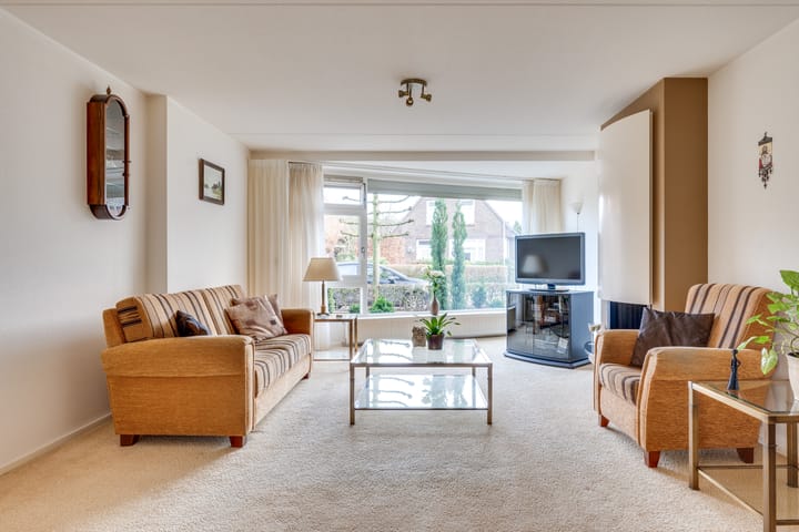 Foto 6 van Burgemeester Buskensstraat 31