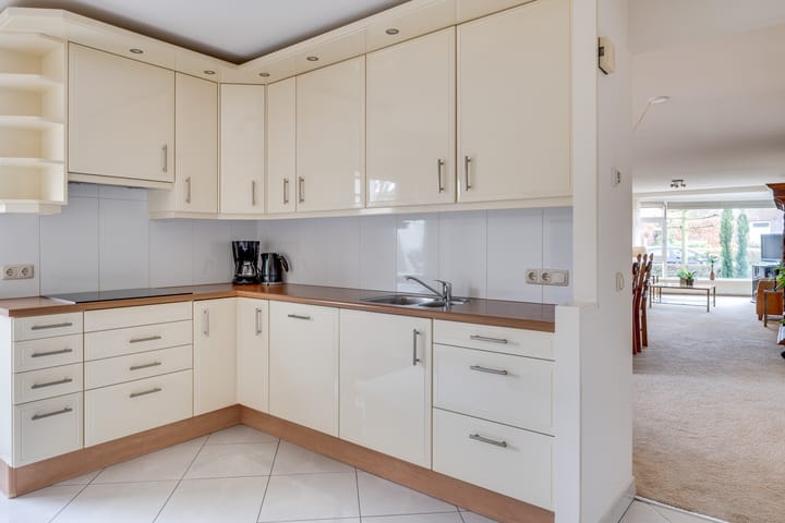 Foto 11 van Burgemeester Buskensstraat 31