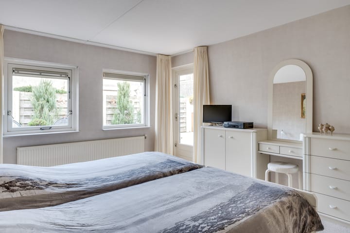 Foto 14 van Burgemeester Buskensstraat 31