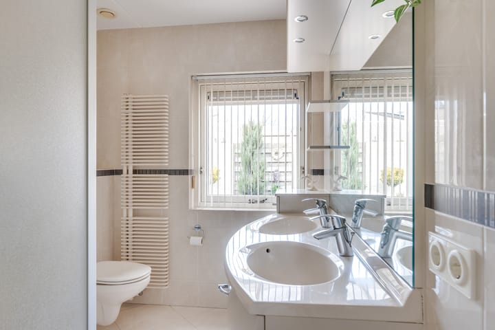 Foto 15 van Burgemeester Buskensstraat 31