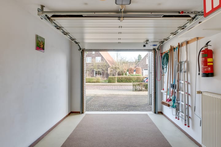 Foto 18 van Burgemeester Buskensstraat 31