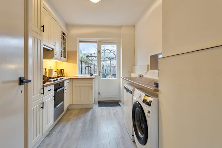 Foto 21 van Ernst Casimirstraat 22