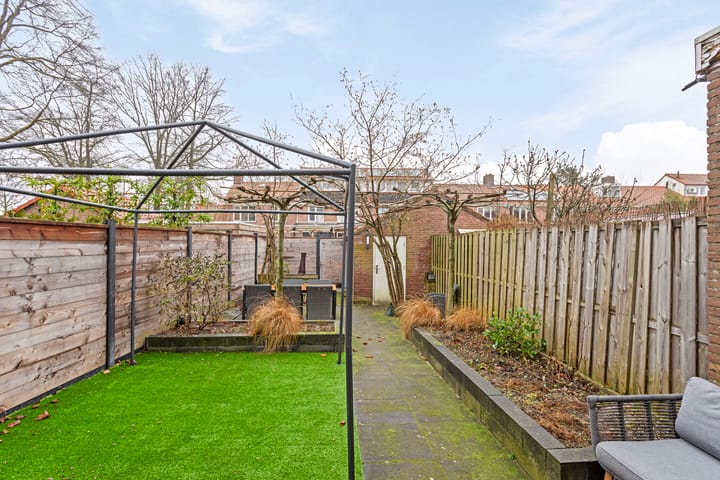 Foto 38 van Ernst Casimirstraat 22