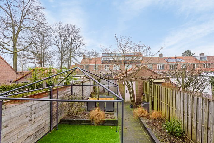 Foto 39 van Ernst Casimirstraat 22