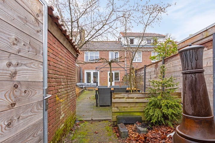 Foto 44 van Ernst Casimirstraat 22