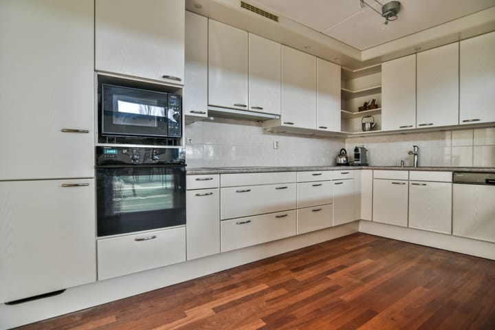 Foto 10 van Delibesstraat 22