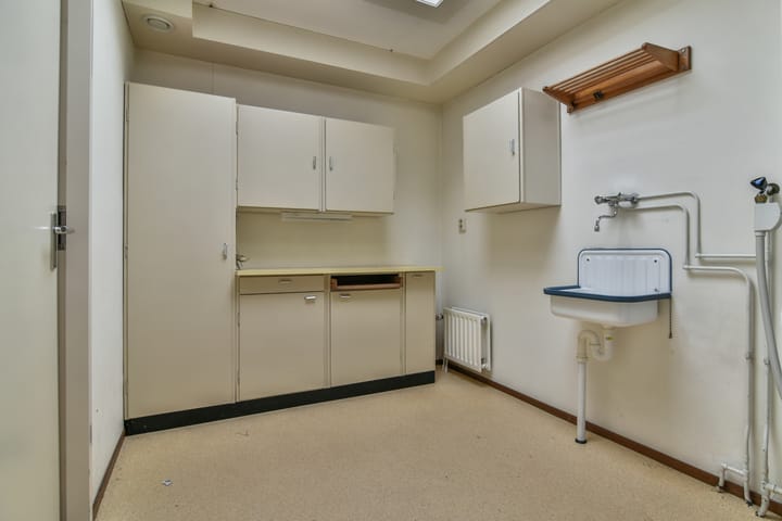 Foto 11 van Delibesstraat 22