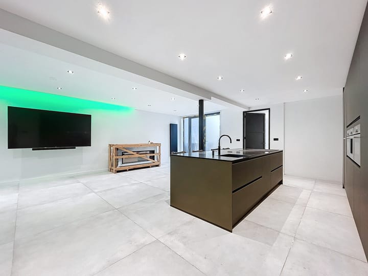 Foto 4 van Dorpsplein 29