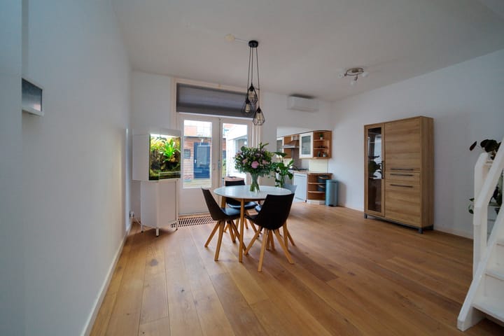 Foto 10 van Prins Hendrikstraat 28