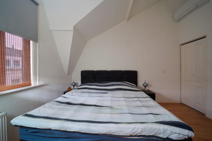 Foto 25 van Prins Hendrikstraat 28