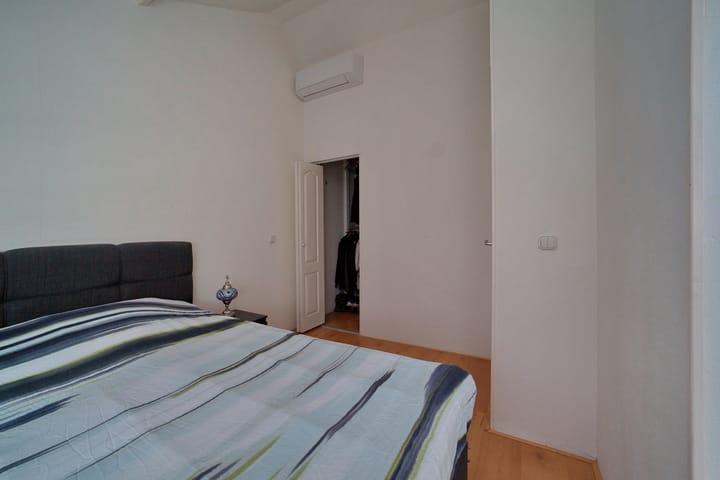 Foto 26 van Prins Hendrikstraat 28