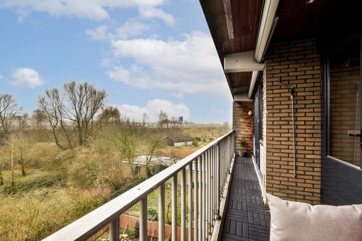 Photo 14 of Meidoornweg 228