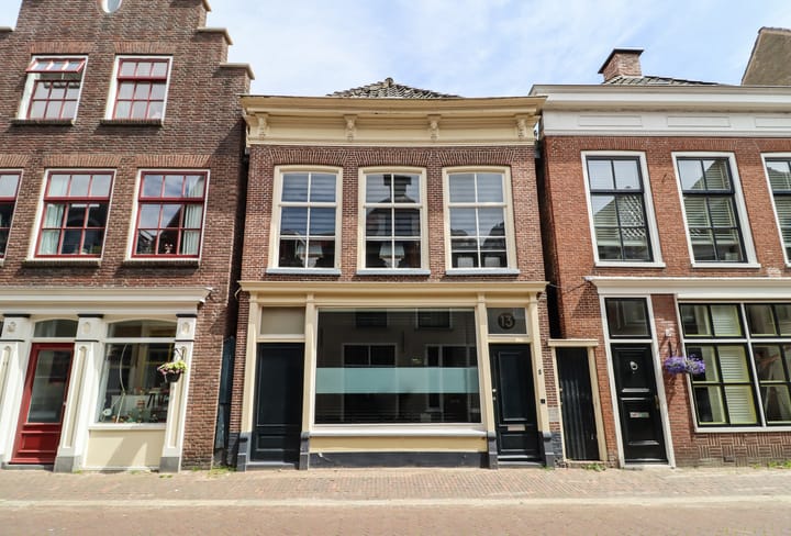 Foto 1 van St. Jacobstraat 13