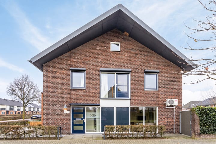 Foto 2 van Kamperfoeliestraat 39