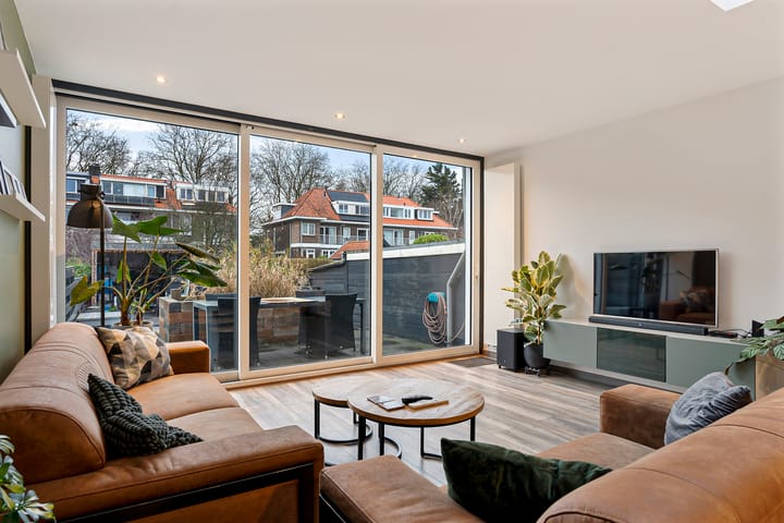 Foto 2 van Bergplein 13