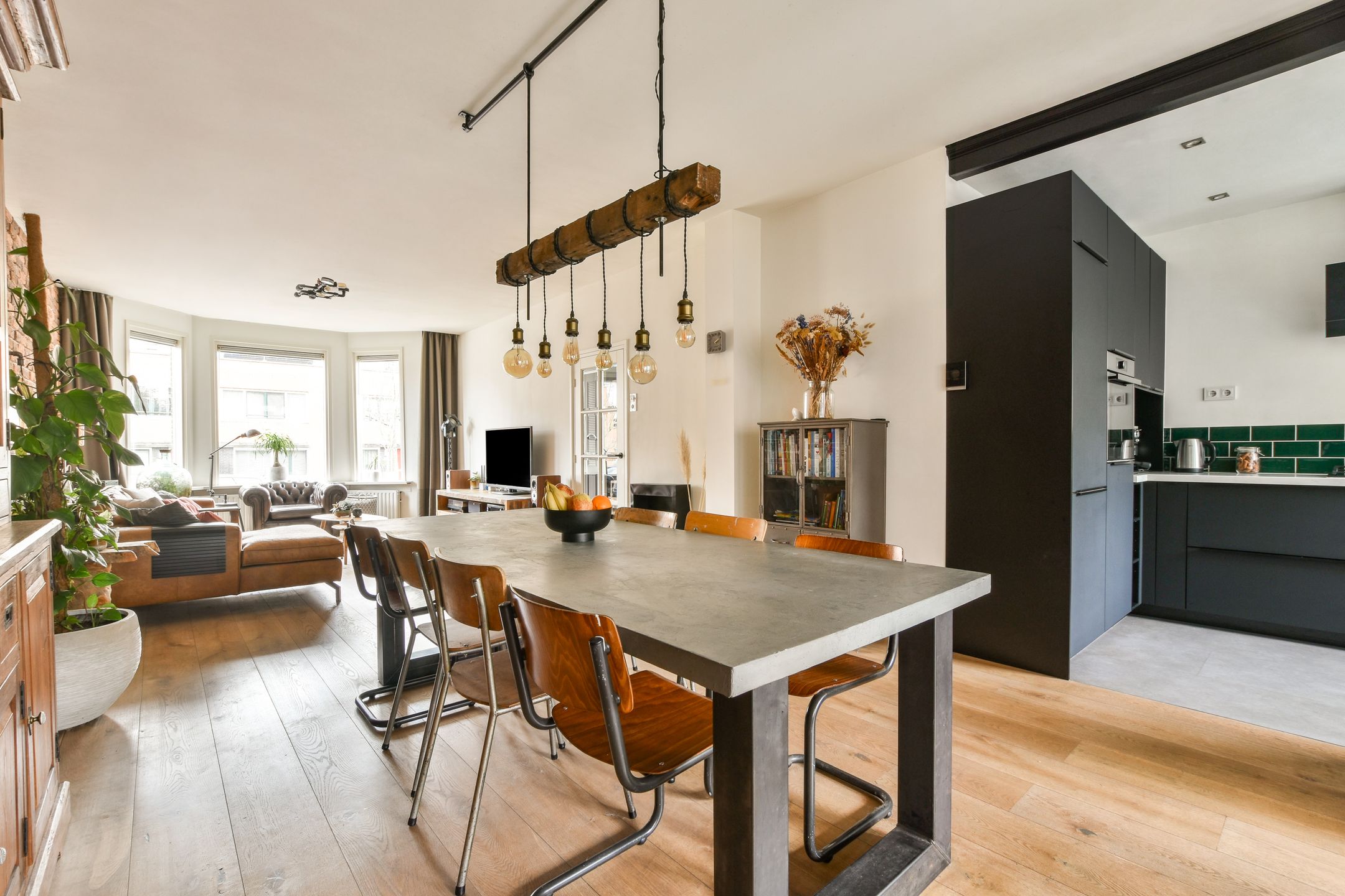 Foto 9 van Rijksstraatweg 136