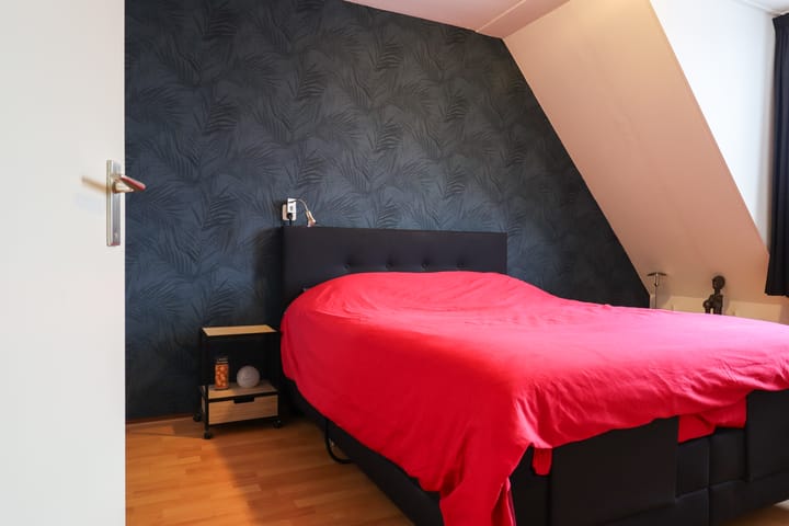 Foto 25 van Weegbree 24