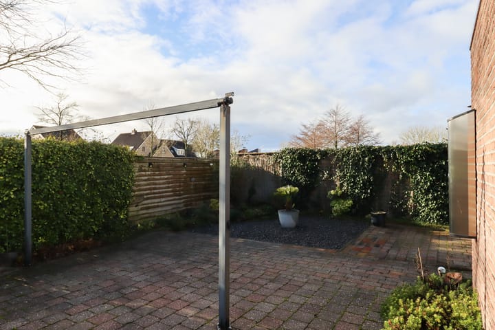 Foto 40 van Weegbree 24