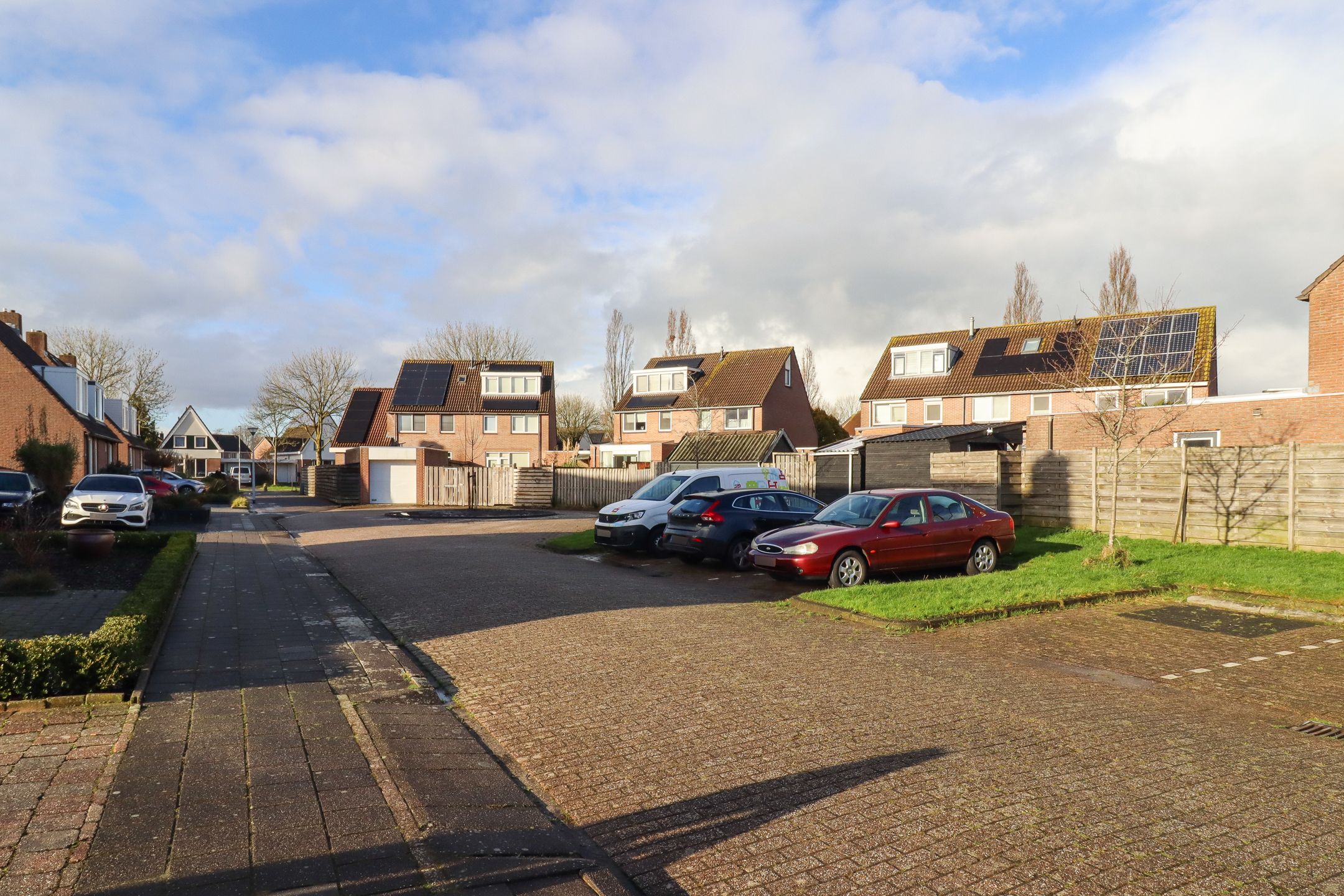 Foto 42 van Weegbree 24