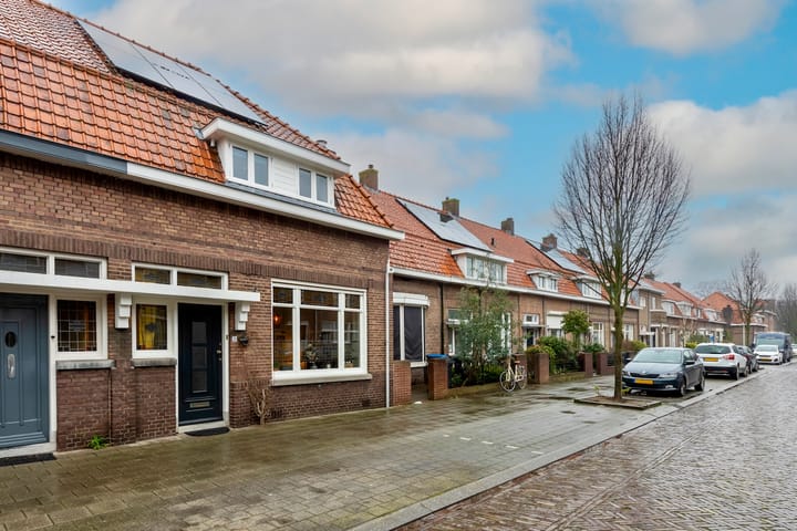 Foto 28 van Koning Willem III straat 30