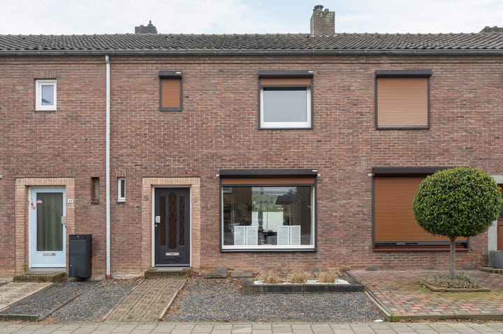 Foto 6 van Pieter Ecrevissestraat 9