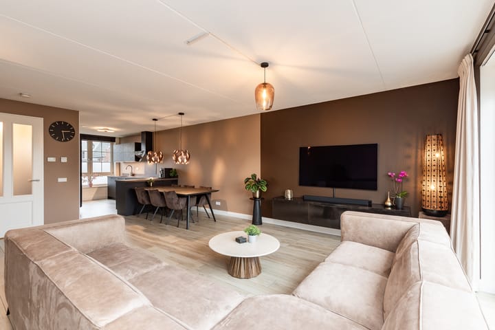 Foto 19 van Frits Zernikestraat 33