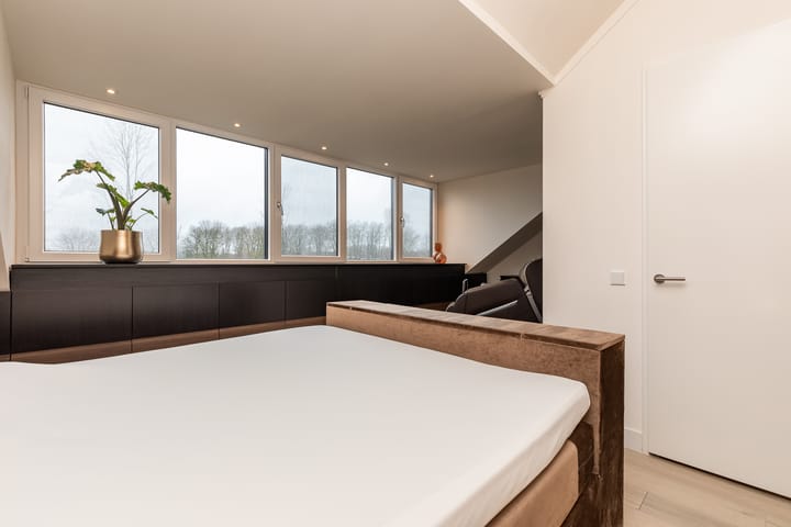 Foto 59 van Frits Zernikestraat 33